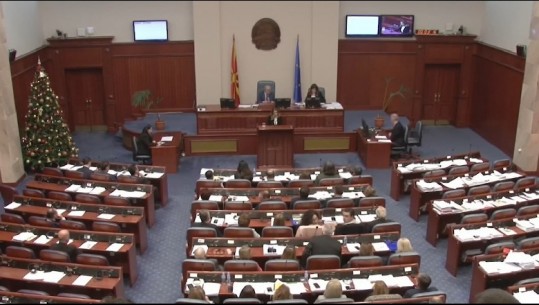 Qeveria e re e Maqedonisë së Veriut në dorë të shqiptarëve