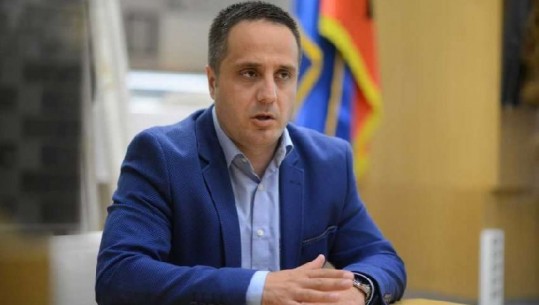 Zv. kryeministri i Kosovës rezulton me Covid19, vetëizolohet në shtëpi
