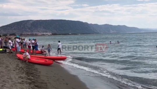Muzikë popullore dhe 20 kanoe për pushuesit! COVID-i s'ndal festën në Velipojë...por deri në 20:00 (VIDEO)