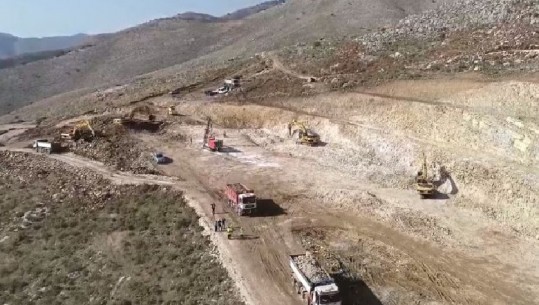 Dëmtohet gjatë ndërtimit të rrugës  32- vjeçari në Tepelenë, niset me urgjencë drejt Traumës 