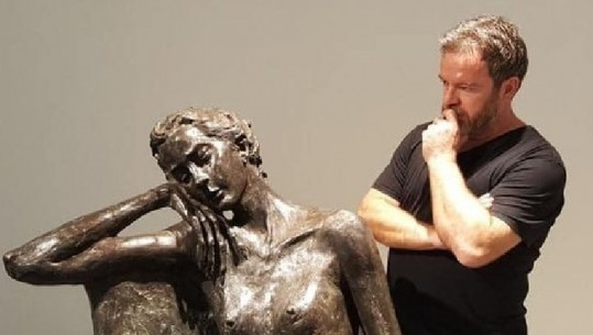 COVID-i shuan skulptorin Arben Bajo, miqtë: Vetëm trishtim! Krijove mrekullira, arti në çdo çast e moment ka qenë Parajsa jote