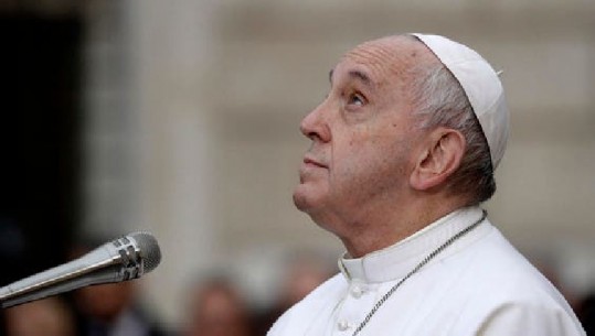 Papa: Vaksina anti- COVID  jo prioritet për më të pasurit! T’u ofrohet të varfërve