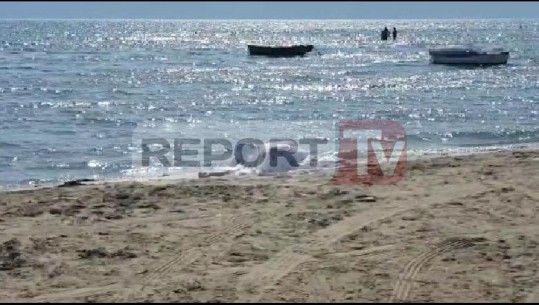 (VIDEO) Pëson infarkt në kohës që po notonte, gjendet i mbytur i moshuari në Vlorë