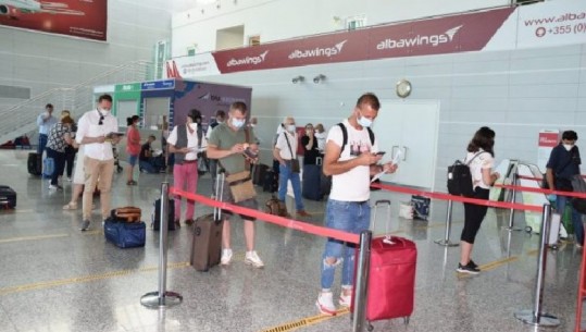 Udhëtimet nga aeroportet e Maqedonisë së Veriut, ambasada: Shqiptarët duhet të kenë testin PCR