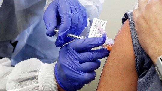 Vaksina e ‘Moderna’-s e sigurt! Krijon antitrupa te të gjitha grupmoshat, pak efekte anësore