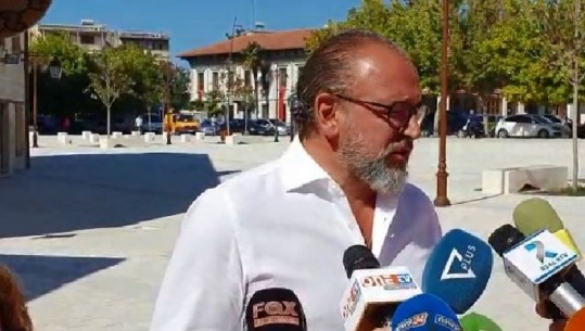 'Qytetarët kundër parkimit me pagesë'/ Bashkia Vlorë fiton gjyqin në Arbitrazh kundrejt 'Tiss Park'/ Leli: Firma do na paguajë 700 mijë $
