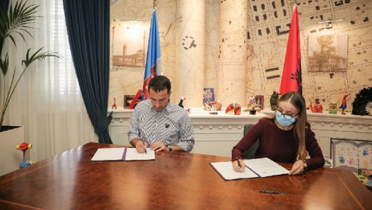 Firmoset marrëveshja me Kongresin Rinor Kombëtar, Veliaj: Potenciali rinor, pasaporta më e bukur shqiptare në Europë
