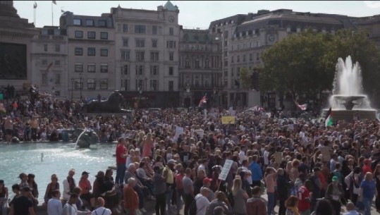 Protesta në Europë kundër masave anticovid, thyerje e rregullave të karantinimit: Gjoba deri në 10 000 paund në Britani (VIDEO)