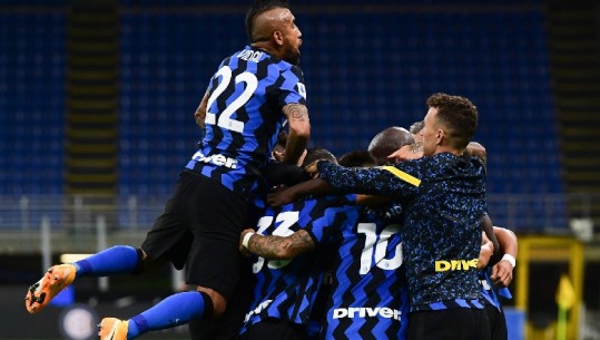 Inter i çmendur dhe dramtik, por zikaltërit fitojnë me Fiorentinën me 2 gola në minutat e fundit (VIDEO-Golat)