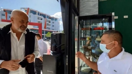 Rama batuta me bizneset në Vlorë: PD-në e kemi si hudhër për të mos marrë mësysh (VIDEO)