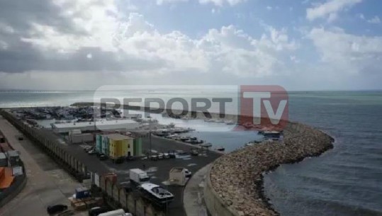 Moti i keq në Adriatik/ Tragetet nga Durrësi dhe nga Bari nisen me 10 orë vonesë (VIDEO)