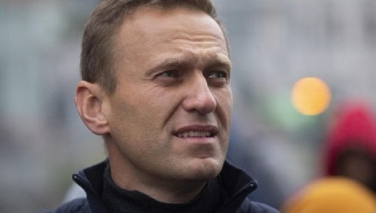 Opozitari i Kremlinit Navalny: Regjimi i Putinit është çmendur! Sulmon edhe ish kancelarin Schroeder: Paguhet nga Moska