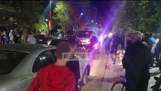Aksident në bulevardin e Vlorës, Citroen-i përplas dy gra te vijat e bardha/ VIDEO nga vendngjarja