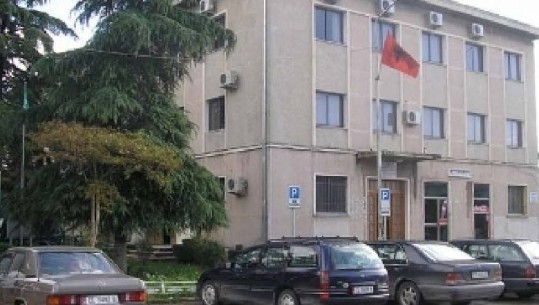 Infektohet me COVID19 përgjegjësi i pyjeve në Bashkinë e Elbasanit, stafi karantinohet në banesë