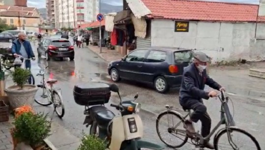 Vëzhgimi i Report Tv në Shkodër, respektim masiv i mbajtjes së maskës (VIDEO)