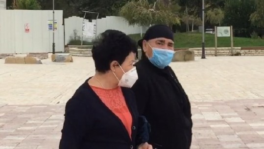 Berati i bindet urdhërit të ministrisë, të gjithë me maska jashtë shtëpisë! Policia 'zbarkon' në terren (VIDEO)