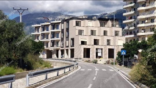 Report Tv sjell foto dhe video, ky është kompleksi që u bë 'mollë sherri' mes biznesmenit dhe 53-vjeçarit nga Tirana