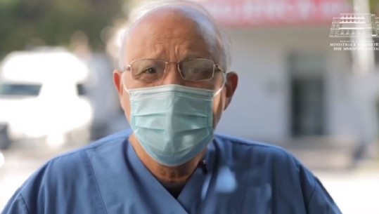 COVID19/ Manastirliu publikon videon e doktorit, Tritan Kalo: Maska nuk duhet të mbulojë vetëm mjekrën, por hundën dhe gojën