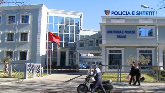 Vidhnin portofolë në autobusët e Tiranës, arrestohen dy persona në Tiranë! Në pranga edhe 5 të tjerë për vepra të ndryshme penale