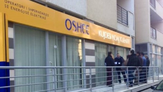 Vlorë/ Dhunuan punonjësit e OSHEE-së, arrestohet një 54-vjeçar, në kërkim i biri