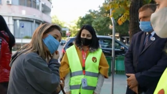 Task Forca zbret në Tiranë për të ndërgjegjësuar qytetarët: Nuk ka dalë njeri për gjobë, ju këshillojmë të mbani maskën