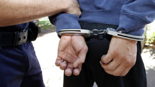 I kërkuar për vrasje të mbetur në tentativë në Dibër, arrestohet 34-vjeçari në Itali