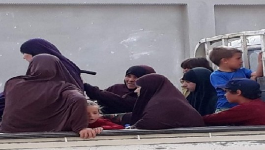 Gazetari jep lajmin e mirë, Eva Dumani gjendet në kampin Roj në Siri! Kopliku: Pritet të riatdhesohen dhe fëmijë të tjerë