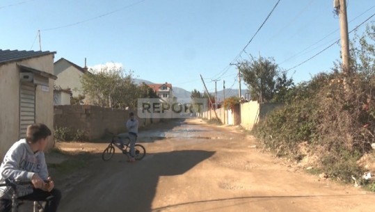 Bashkia 'harron' lagjen e re në Kukës, asnjë investim! Banorët: Nuk kemi rrugë, kanalizime e ndriçim (VIDEO)