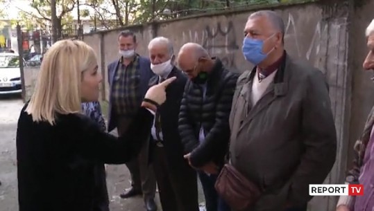 Kryemadhi në takim me të prekurit nga tërmeti: Ne s'e mbajmë maskën! Banori: Unë e mbaj se kam frikë, ti ke para e përballon (VIDEO)