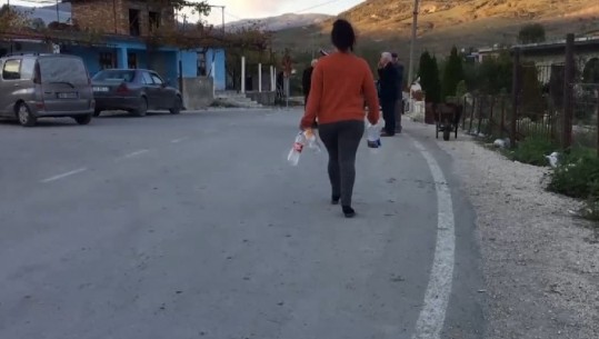  Dëmtohet rrjeti, 800 banorë të fshatit Luftinjë pa ujë (VIDEO)