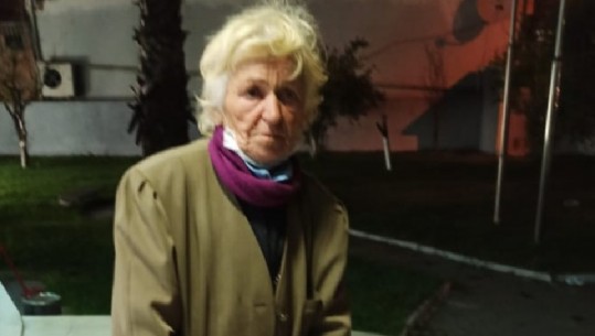 Kjo 78-vjeçare nga Durrësi nuk mban mend banesën! Kush e njeh të kontaktojë policinë