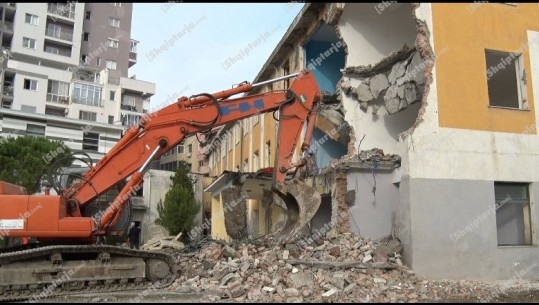 Lezhë, nis shembja e objekteve të dëmtuara nga tërmeti! Pacaj: Përfundon për 49 ditë