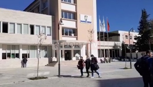 Dje 'bum' rastesh pozitive në Berat, COVID prek 5 punonjës në shëndetësi! Hyn në bashki, prokurori... e shkolla (Rastet)