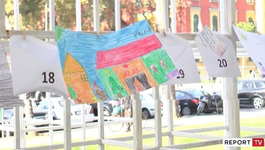 'Përtej rrënojave', ekspozita me piktura të fëmijëve që iu dëmtuan banesat nga tërmeti (VIDEO)