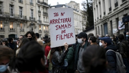 Francë, Protesta masive kundër projektligjit të sigurisë
