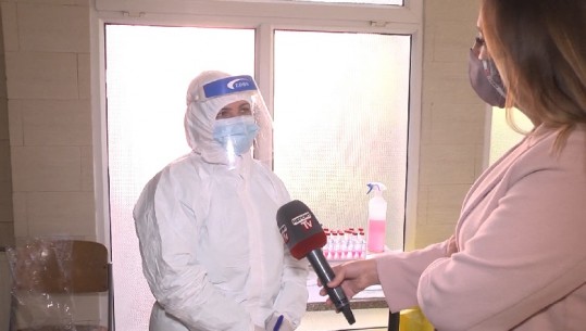 SPECIALE/ Mjekët e FA në terren për komunitetin, në vijë të parë përballë COVID -19! Bluzat e bardha tregojnë betejën e tyre në Report Tv