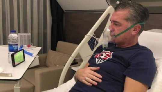 FOTO-LAJM/ Me maskë oksigjeni, trajneri i Kukësit Skënder Gega shijon fitoren nga spitali në Turqi...po kurohet nga COVID