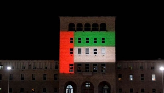Politekniku 'vishet' me ngjyrat e flamurit të Emirateve Arabe, Rama: Mik dhe partner i veçantë në kohë sfiduese për shqiptarët
