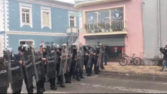 FNSH rrethon selinë e PS Shkodër, zmbrapsen të rinjtë e dhunshëm