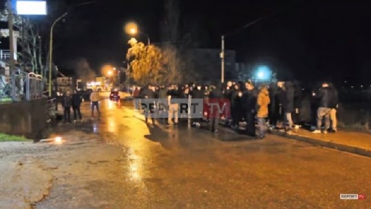 Protesta në Bulqizë për vrasjen e Klodjan Rashës/ Procedohen penalisht 10 persona, të moshës 17 deri në 24 vjeç