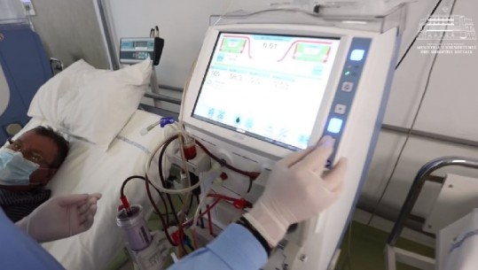 Tashmë shërbimi dializës falas për qytetarët edhe në spitalet COVID, Manastirliu poston videon 