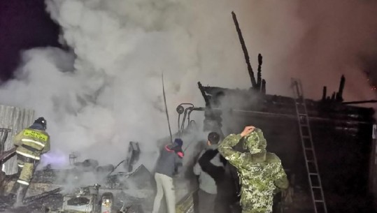 Zjarr në një azil në Rusi, humbin jetën 11 persona 