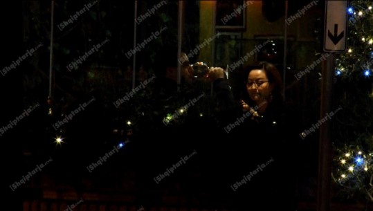 Mbi 2 orë takim informal, Lulzim Basha dhe Yuri Kim darkojnë në një restorant! Ambasadorja: Partitë politike të sigurojnë kandidatë të pastër në zgjedhjet e 25 prillit