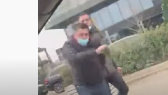 Dhunohet fizikisht gazetari Valon Syla (VIDEO)