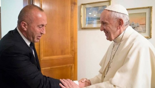 Haradinaj thirrje Papës për Krishtlindje: Lutuni për popullin tonë, kam shpresë se Kosova do të njihet nga Selia e Shenjtë 