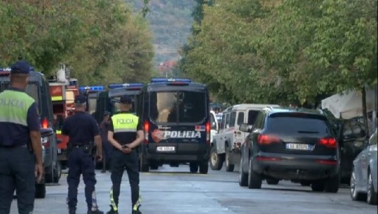 45-vjeçari në Elbasan i shpëton policisë, pasi i qëlloi me armë fshihet në pyll 