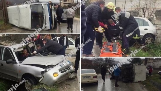 PAMJET/Aksident në aksin Berat-Poliçan, makina përfundon në kanal, përmbyset furgoni! Zjarrfikësja pret pjesët metalike për të nxjerrë shoferin 