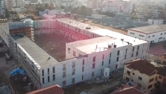 Veliaj publikon videon e ndërtimit të shkollës 'Kristo Frashëri' dhe 'Vaçe Zela': I përfundojmë brenda vitit, mësimi në ambiente moderne