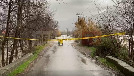 Shirat e dendur, bllokohet rruga që lidh fshatin Kallmet me superstradën Lezhë-Shkodër