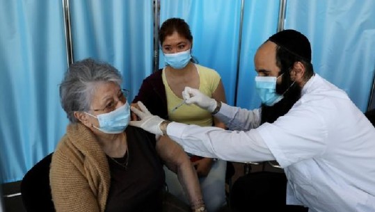 Izraeli 'kampion bote me vaksinimet'/ Territoret palestineze ende në pritje